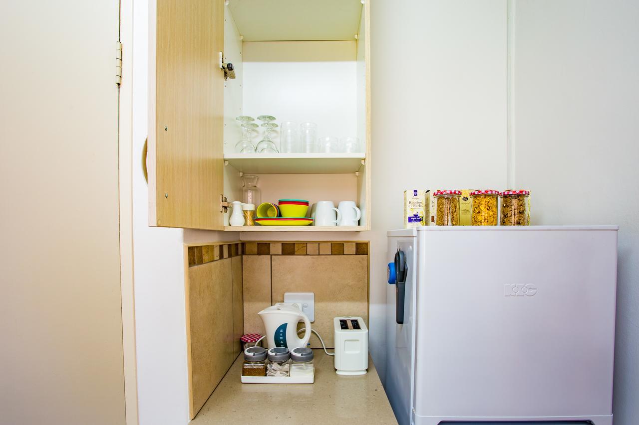 Leozet Self Catering Apartment Pretoria-Noord Εξωτερικό φωτογραφία